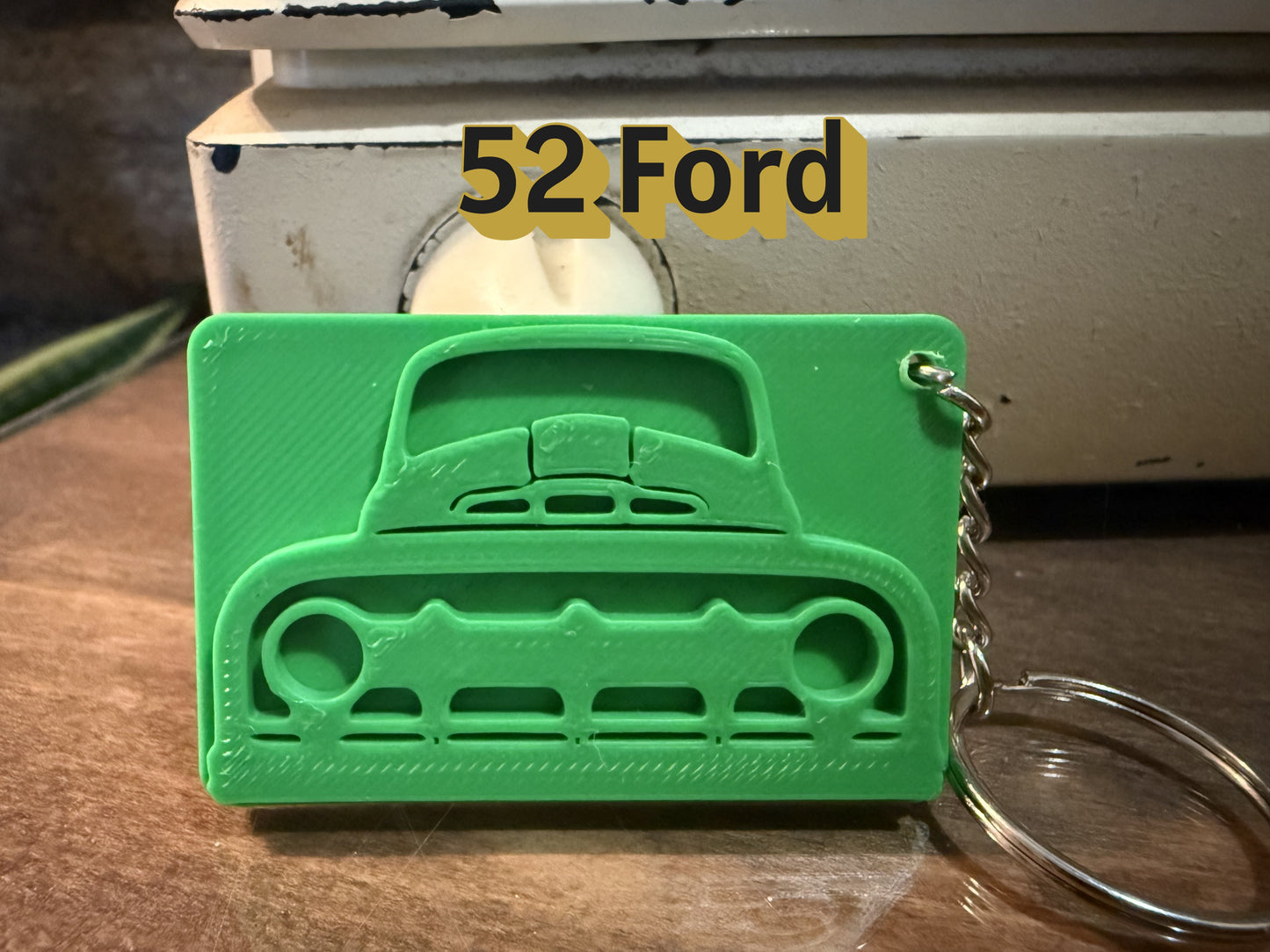 🚗 Classic Truck Grille Keychains – 3D Printed Retro Front Ends | Perfect Gift for Car Lovers!