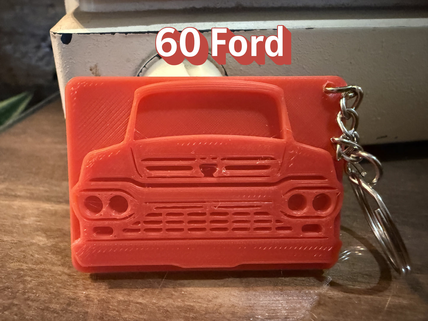 🚗 Classic Truck Grille Keychains – 3D Printed Retro Front Ends | Perfect Gift for Car Lovers!