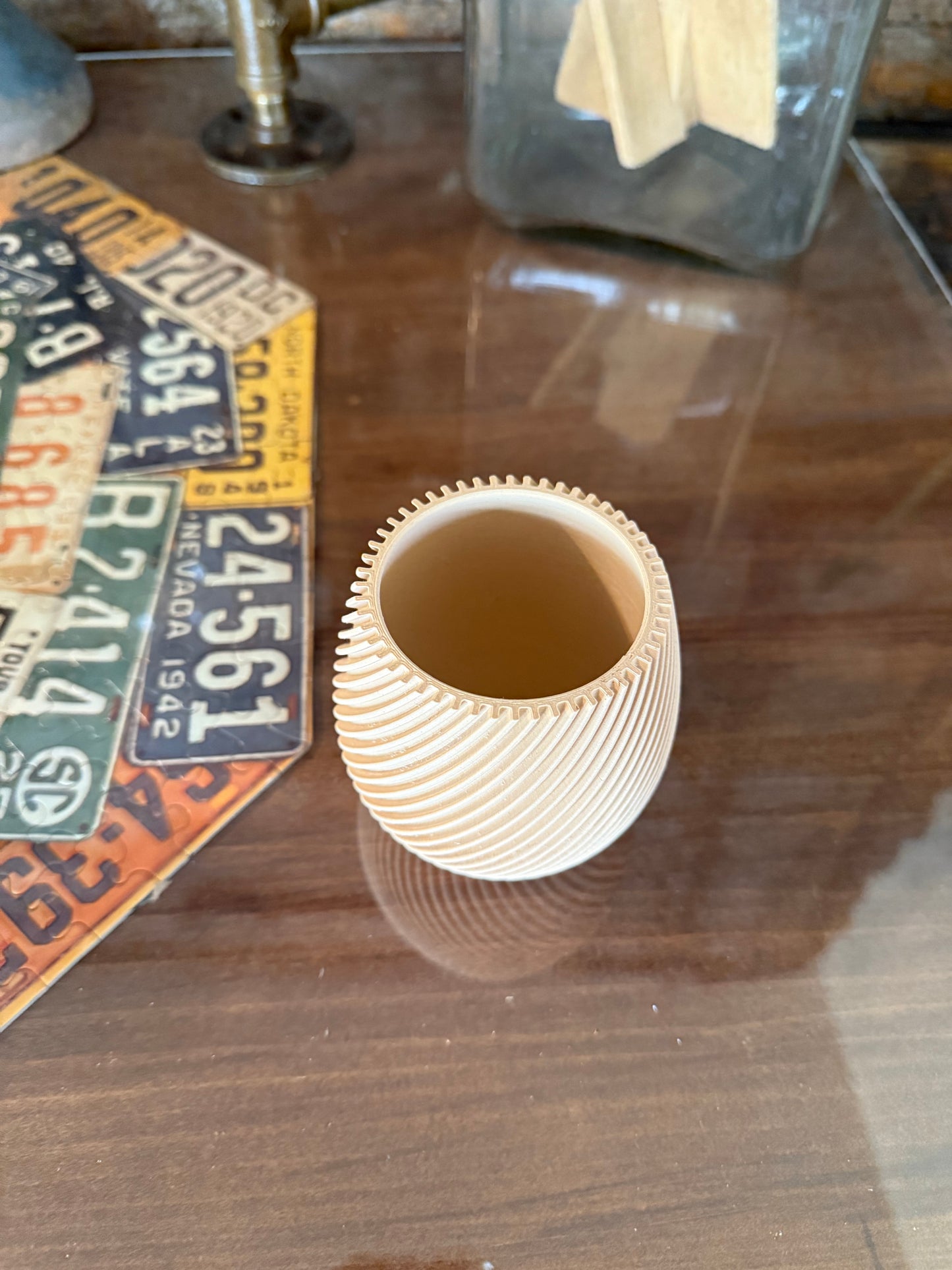 3D Printed Spiral Planter – Modern Mini Plant Pot for Succulents
